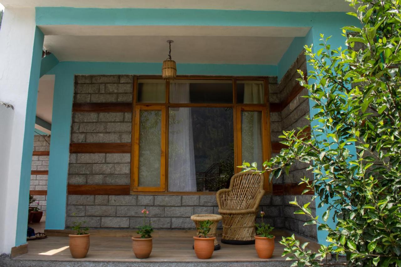 Jal-Vayu Cottages Manāli Extérieur photo